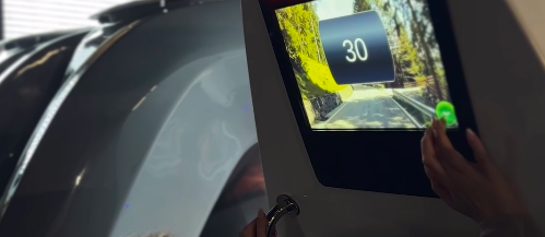 Display touch da 15,6 pollici con percorso video in riproduzione