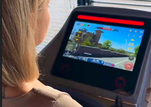 Schermo touch da 15,6 pollici con percorso video in riproduzione